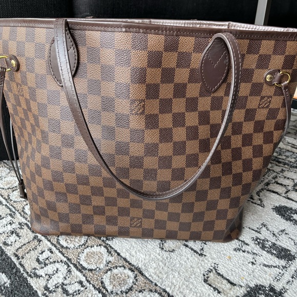 Louis Vuitton Neverfull Damier Ebene MM - Picture 7 of 12